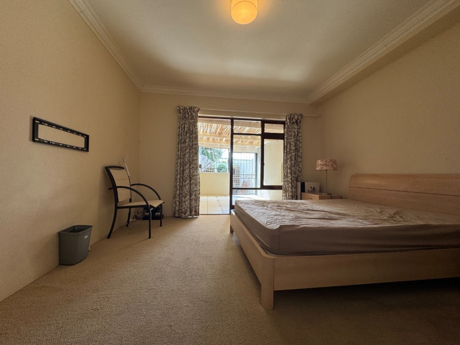  Bedroom Property for Sale in Signal Hill Western Cape